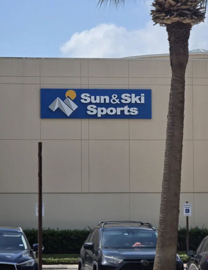 Sun & Ski Sports exterior building sign
