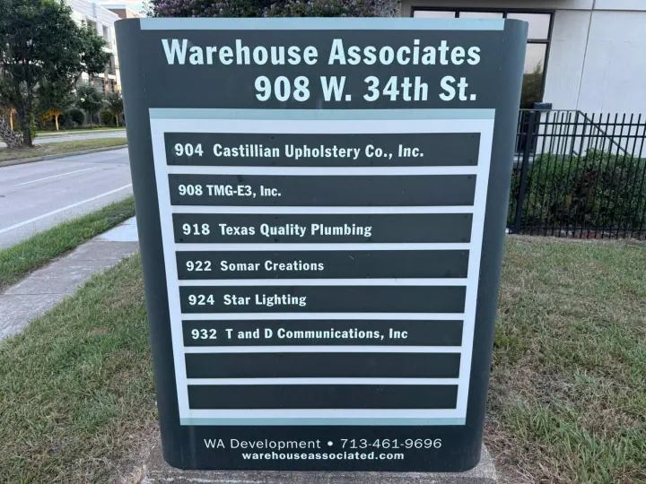 Warehouse Associates freestanding multi-tenant directory sign